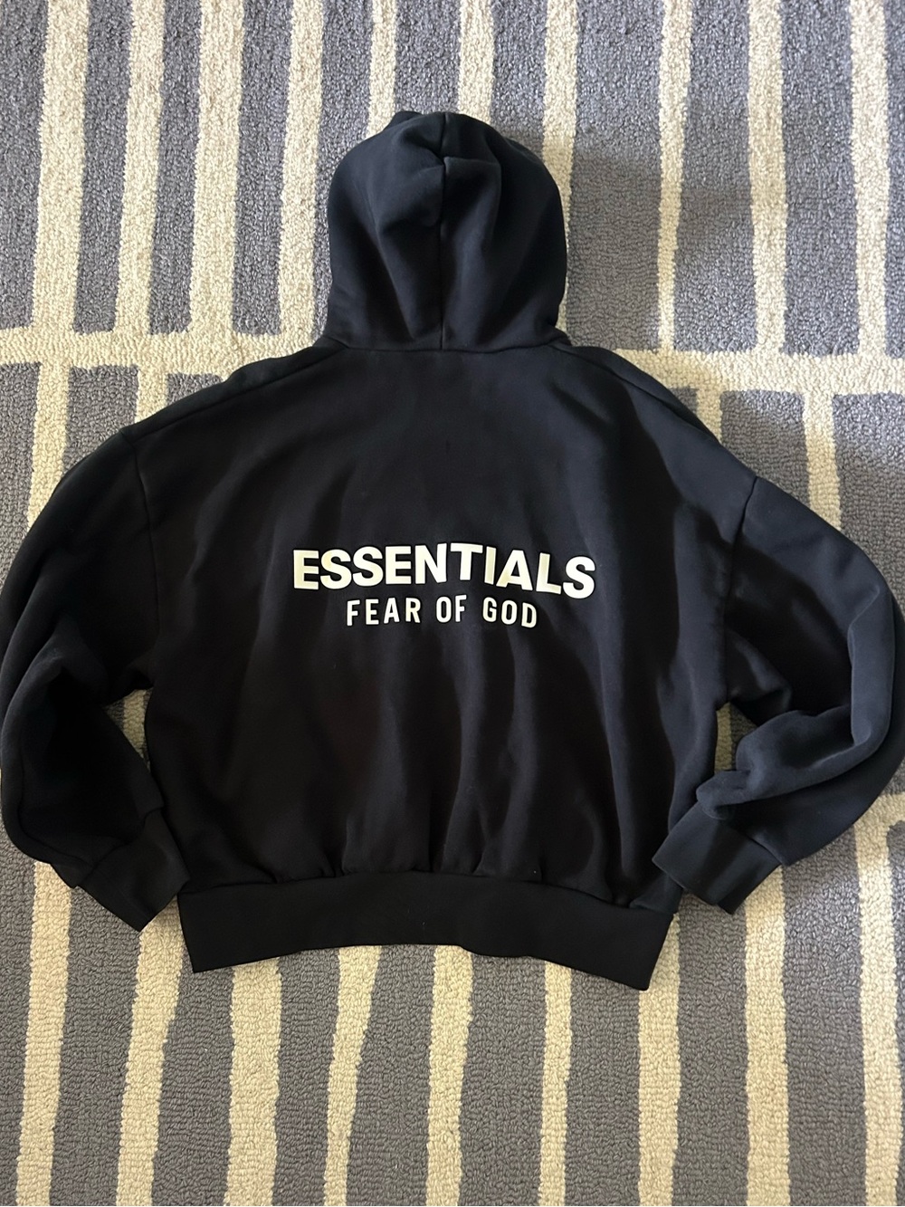 Essentials Fear of God Black Hoodie size Medium
